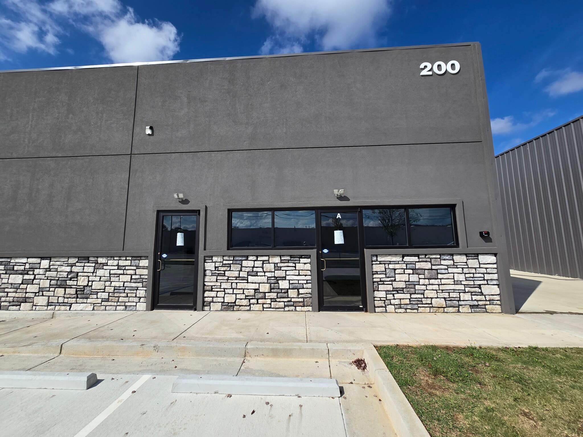 671 S Erwin St, Cartersville, GA à louer Photo intérieure- Image 1 de 19