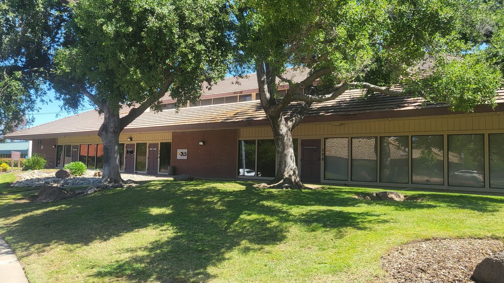 3807 Pasadena Ave, Sacramento, CA for lease - Building Photo - Image 1 of 3