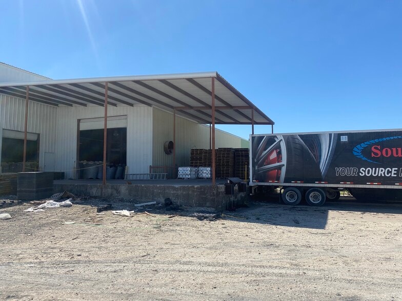 1428 County Road 930, Mexia, TX à vendre - Photo du bâtiment - Image 2 de 9