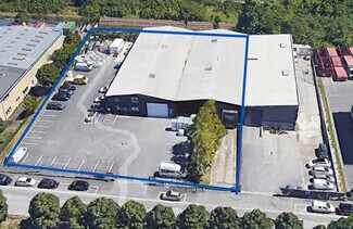 Plus de détails pour Rue De L'Escaut, Reims - Local d'activités à louer