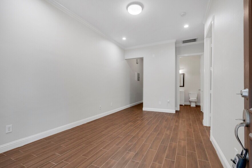 12818 Willow Centre, Houston, TX à vendre - Photo intérieure - Image 2 de 23