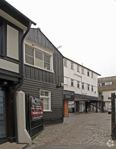 10 Cornhill, Ipswich for sale - Primary Photo - Image 1 of 1