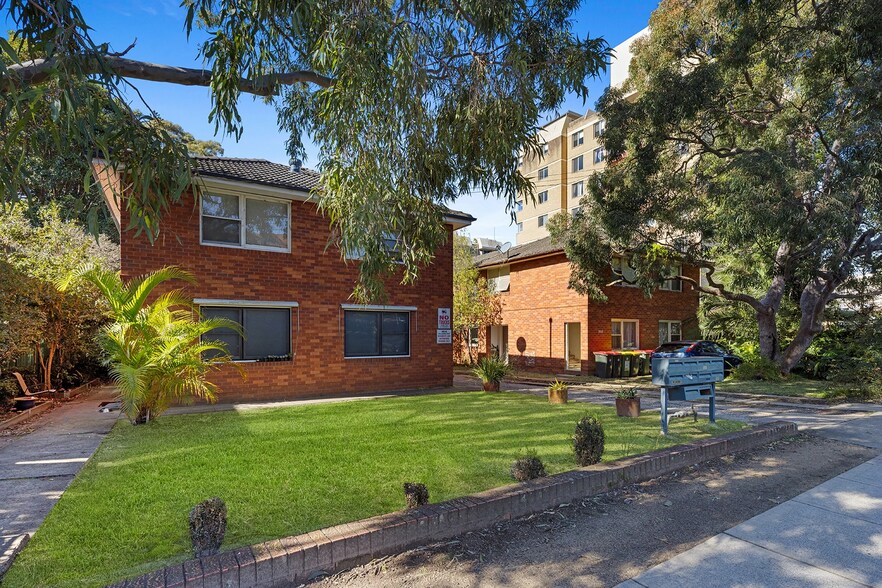 164-166 Willarong Rd, Caringbah for sale - Building Photo - Image 3 of 5