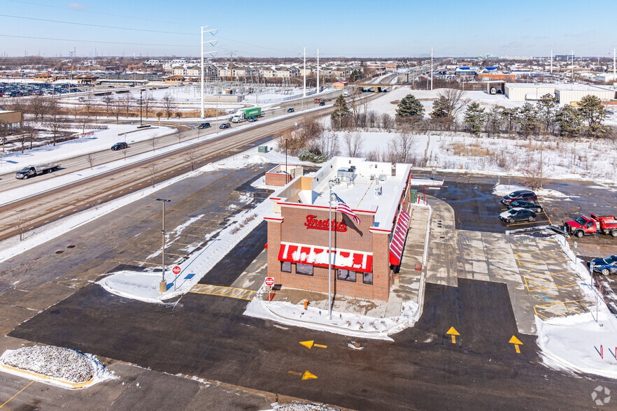 1967 Glacier Park, Naperville, IL for lease - Aerial - Image 2 of 6