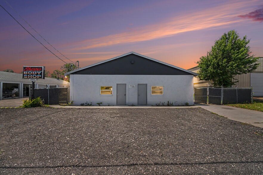 7731 Industrial Rd, Melbourne, FL à louer - Photo du bâtiment - Image 2 de 29