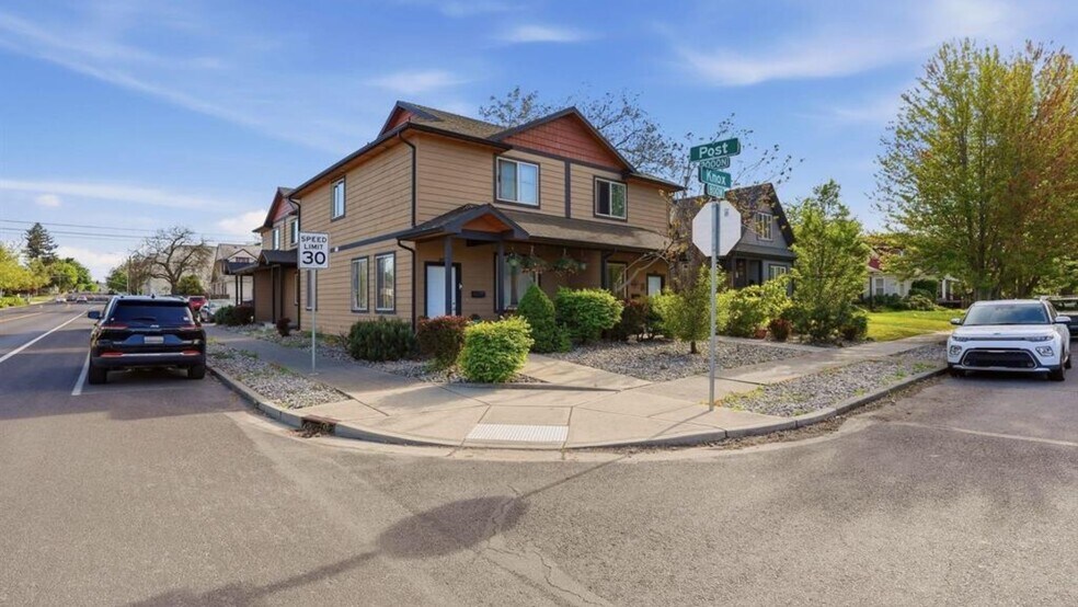 803 W Knox Ave, Spokane, WA à vendre - Photo du bâtiment - Image 2 de 9