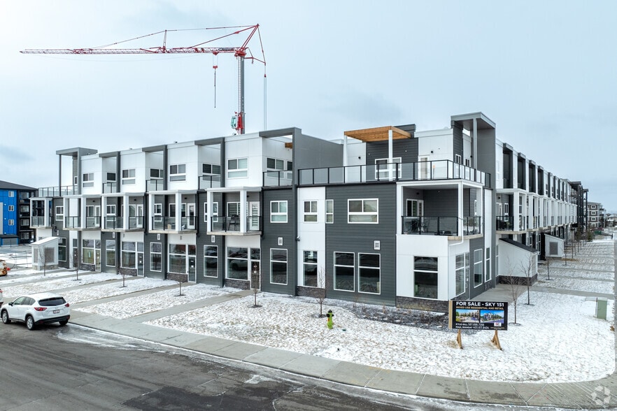 151-181 Skyview Bay NE, Calgary, AB for sale - Building Photo - Image 2 of 4