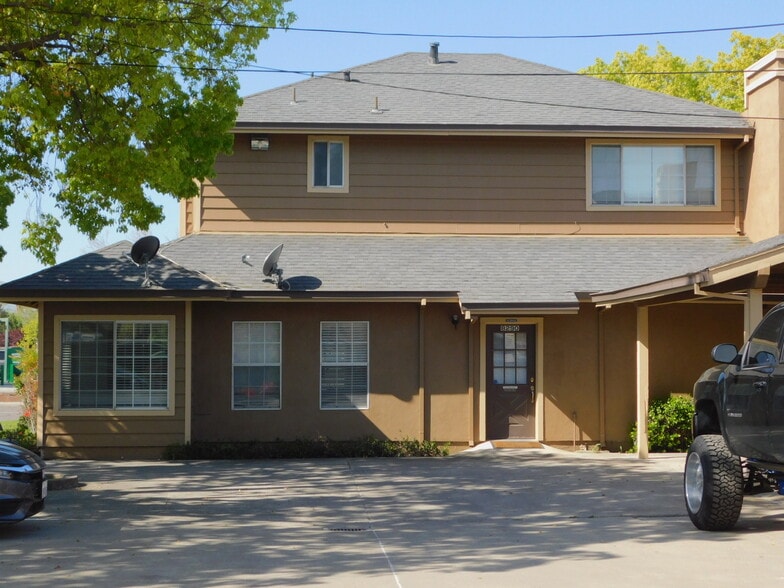 8290 Brentwood Blvd, Brentwood, CA for lease - Building Photo - Image 2 of 4