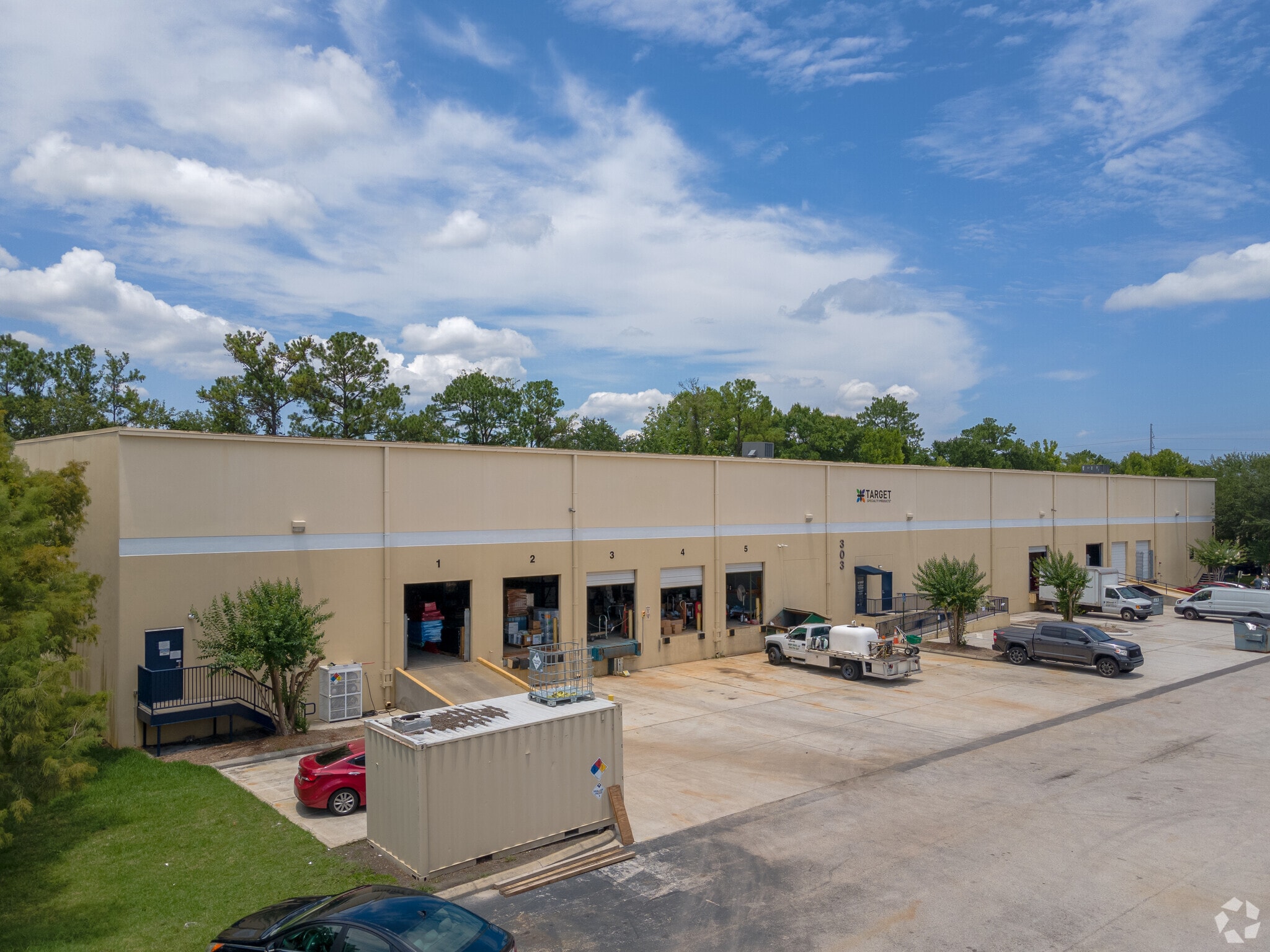 7380 Philips Hwy, Jacksonville, FL for lease Primary Photo- Image 1 of 11