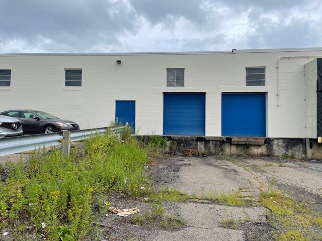 1090 Highway 315 Hwy, Wilkes Barre, PA for lease - Building Photo - Image 2 of 15