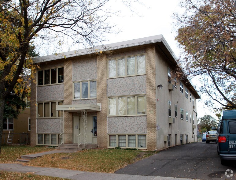 3010 20th Ave S, Minneapolis, MN à vendre - Photo du bâtiment - Image 1 de 8