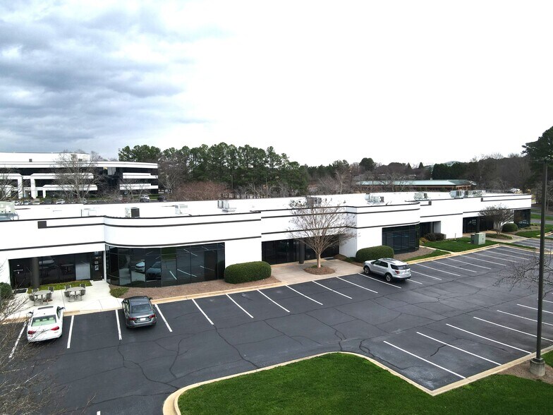 3100 Breckinridge Blvd, Duluth, GA à louer - Photo du bâtiment - Image 2 de 26