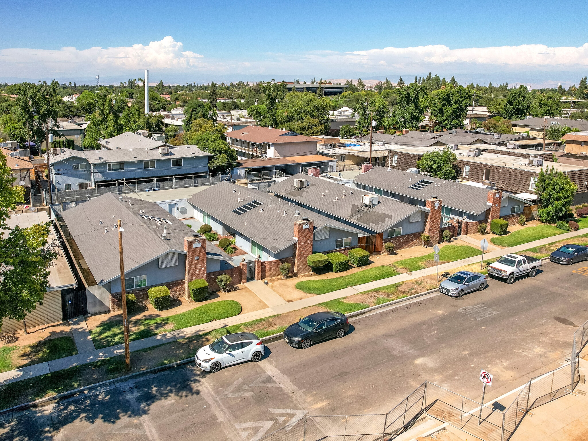 3357-3365 E Fairmont Ave, Fresno, CA for sale Building Photo- Image 1 of 23