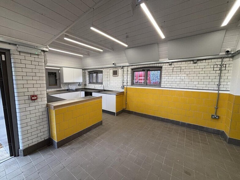 1 The Avenue, Londres à louer - Photo du bâtiment - Image 2 de 18