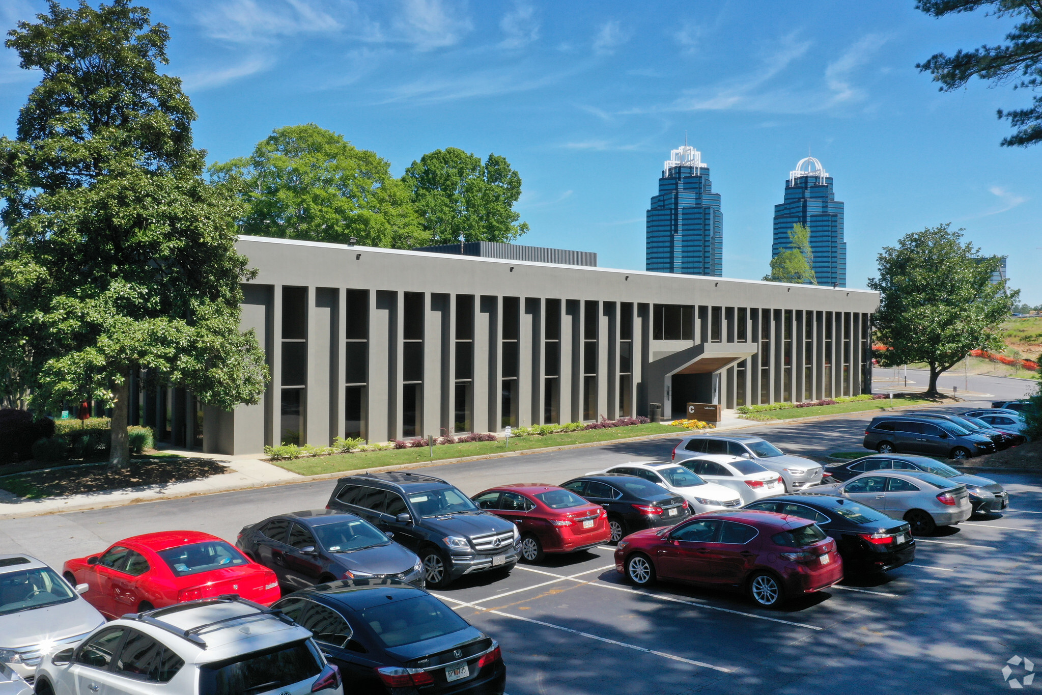 5775 Glenridge Dr NE, Atlanta, GA for lease Building Photo- Image 1 of 21