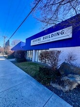 369 NE Revere Ave, Bend, OR for lease Building Photo- Image 2 of 17