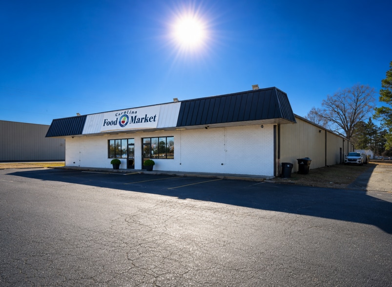 102 Moyton Ave, Stantonsburg, NC for sale - Building Photo - Image 3 of 5