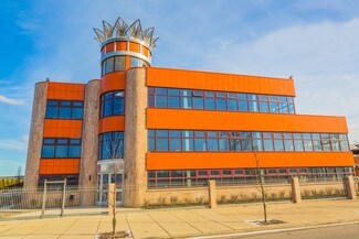 Plus de détails pour 625 N Sacramento Blvd, Chicago, IL - Industriel à louer