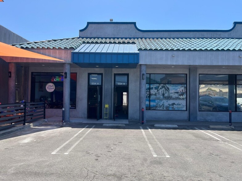 1210-1250 Lomita Blvd, Harbor City, CA for lease - Building Photo - Image 3 of 12