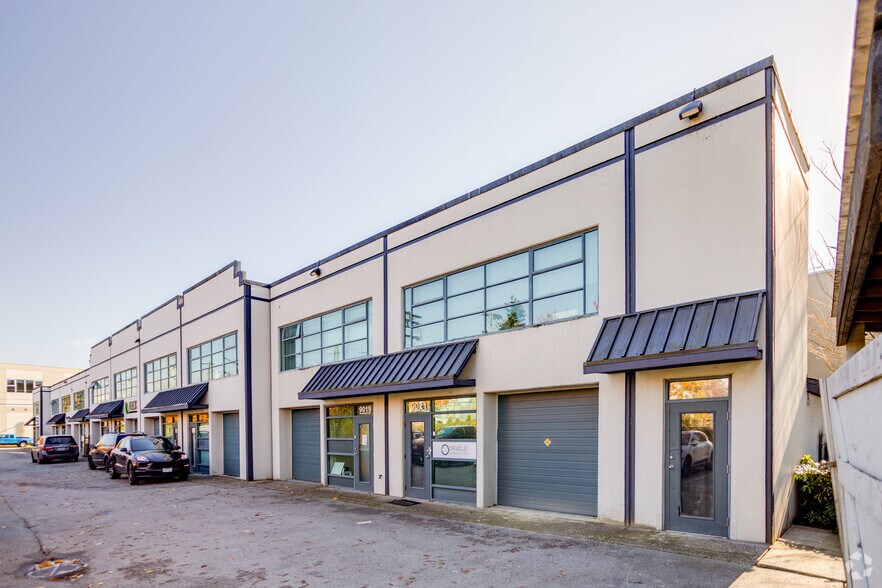 9001-9021 Shaughnessy St, Vancouver, BC à louer - Photo du bâtiment - Image 3 de 4