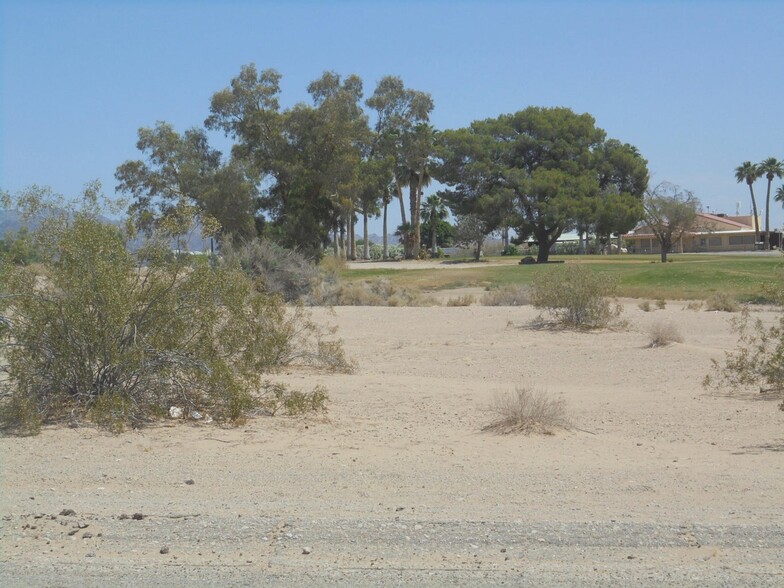 Wells Rd, Blythe, CA à vendre - Photo du bâtiment - Image 2 de 11