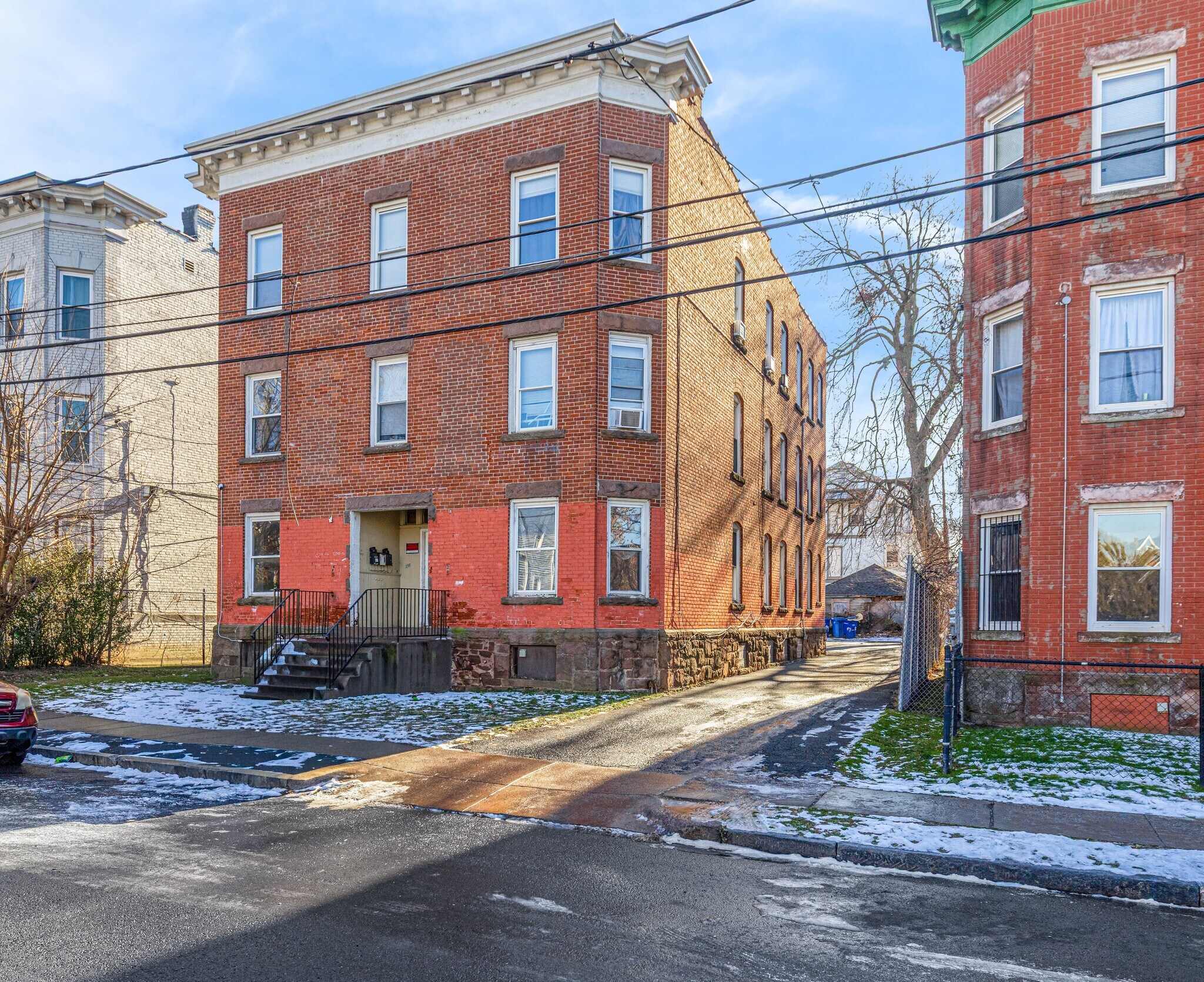 27-29 Bond St, Hartford, CT à vendre Photo principale- Image 1 de 15
