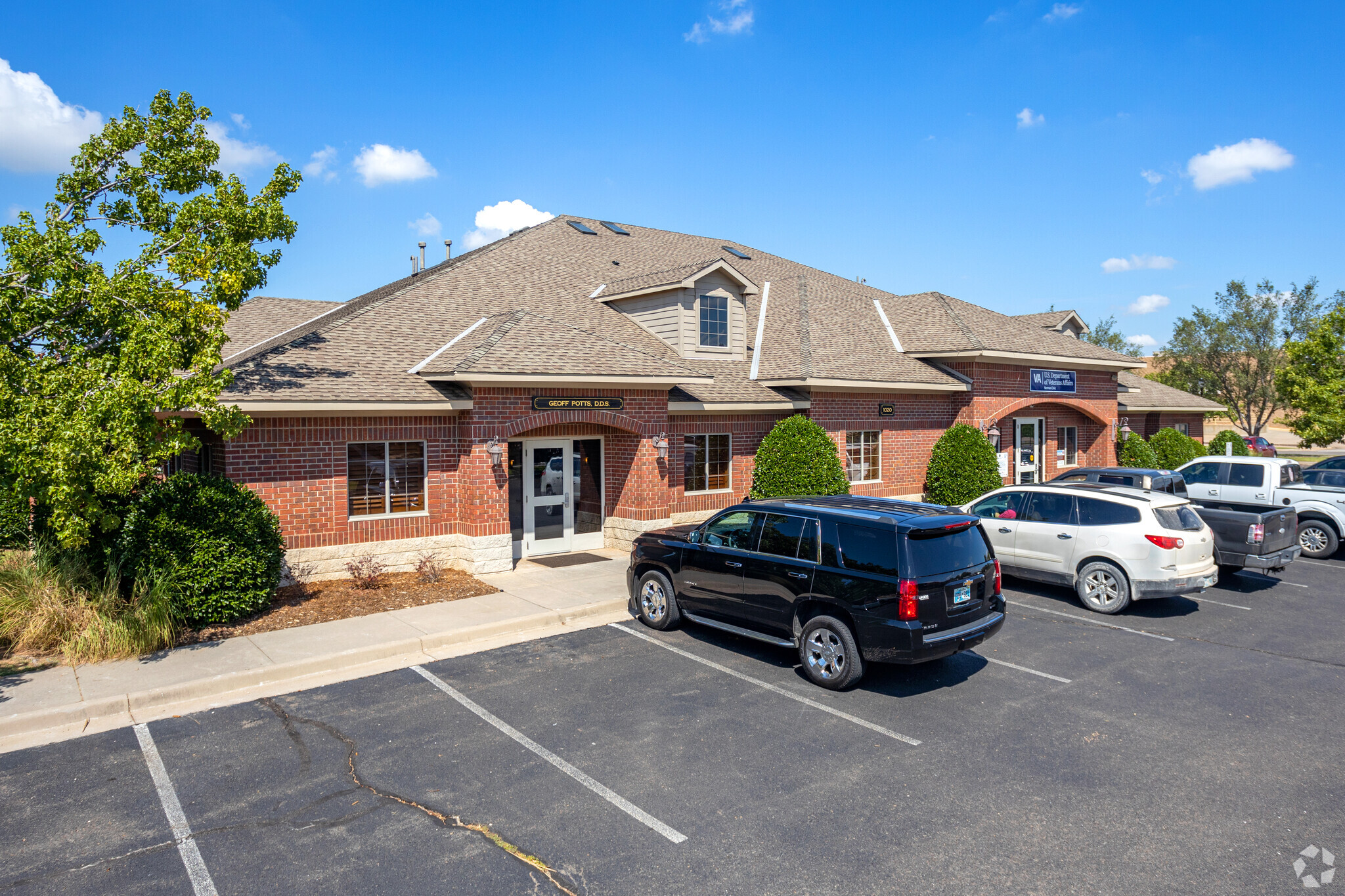 1020 NW 24th Ave NW, Norman, OK for sale Primary Photo- Image 1 of 1