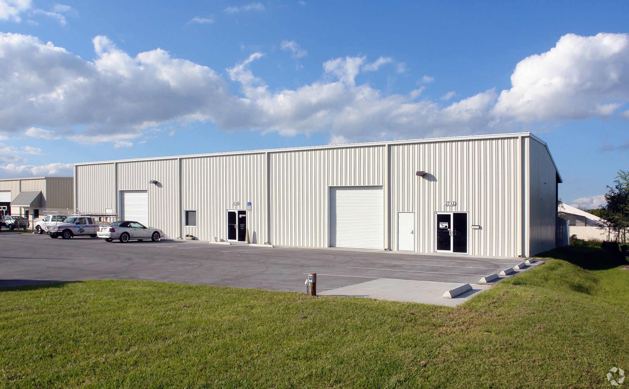 2726-2732 Pemberton Dr, Apopka, FL for lease Primary Photo- Image 1 of 5