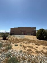 22379 Eyota, Apple Valley, CA for lease Building Photo- Image 1 of 9