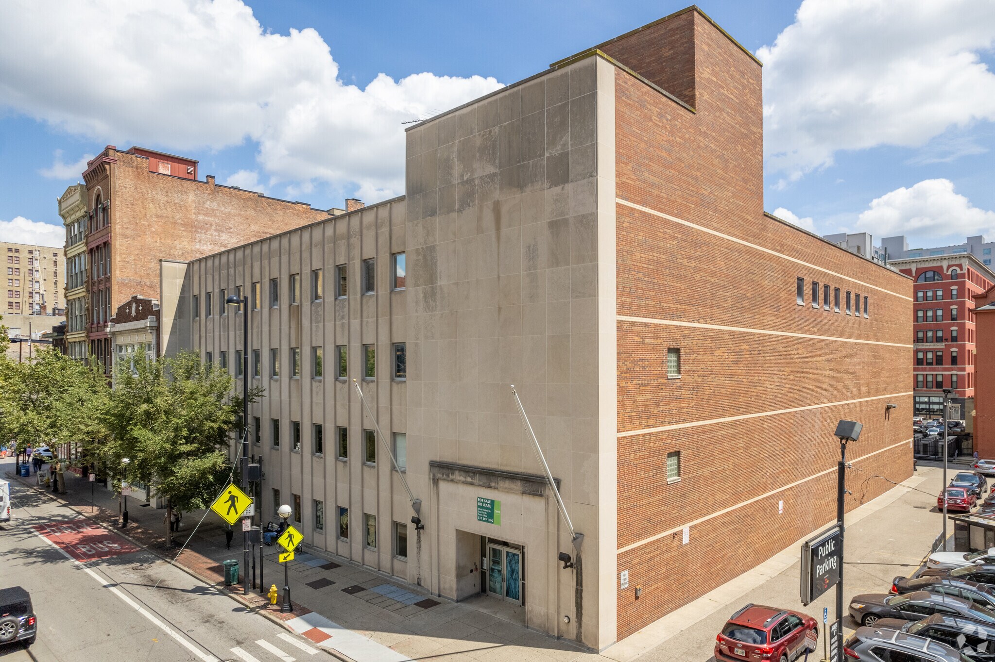 630 Main St, Cincinnati, OH à louer Photo du bâtiment- Image 1 de 8