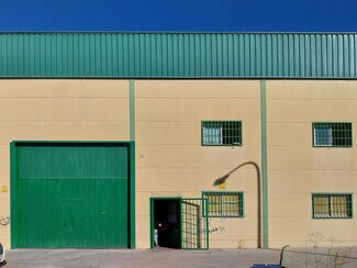 Plus de détails pour Calle del Barrio de la Estación, Yeles - Industriel à vendre