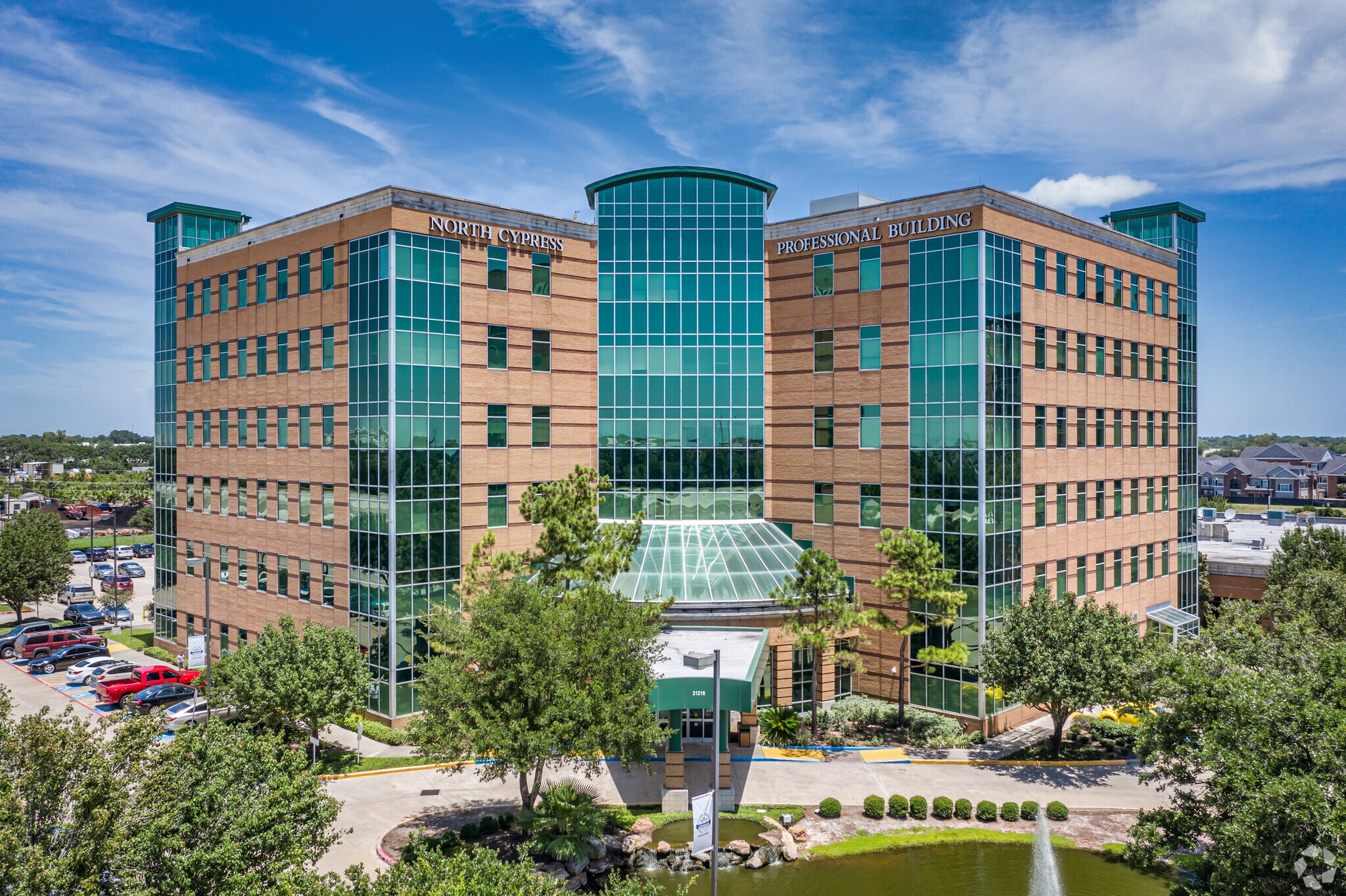 21212 Northwest Fwy, Cypress, TX for lease Primary Photo- Image 1 of 20