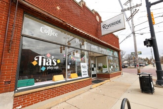 1533 Wealthy St SE, Grand Rapids, MI for lease Building Photo- Image 1 of 5