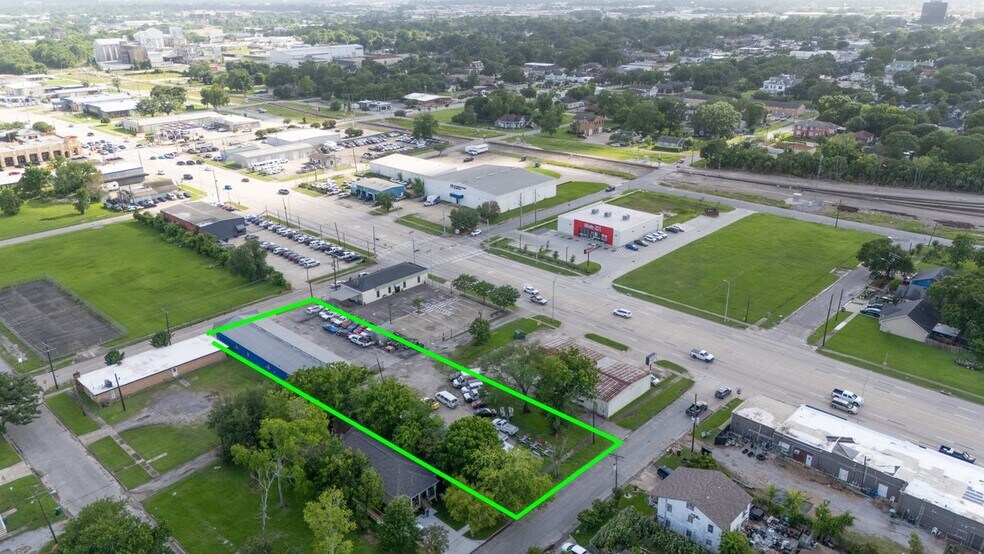 1470 North St, Beaumont, TX à vendre - Photo du bâtiment - Image 3 de 25