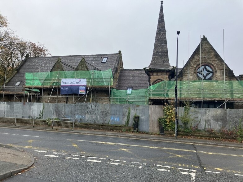 Huyton Hey Rd, Liverpool for sale - Building Photo - Image 2 of 4