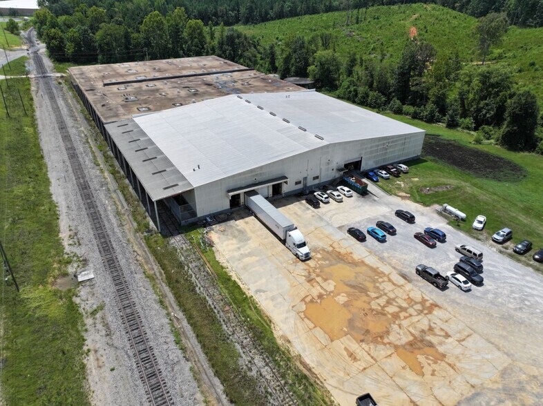 1210 Virginia Dr, Meridian, MS à louer - Photo du bâtiment - Image 1 de 22
