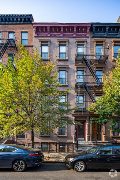 56 E 130th St, New York, NY à vendre - Photo du bâtiment - Image 3 de 6