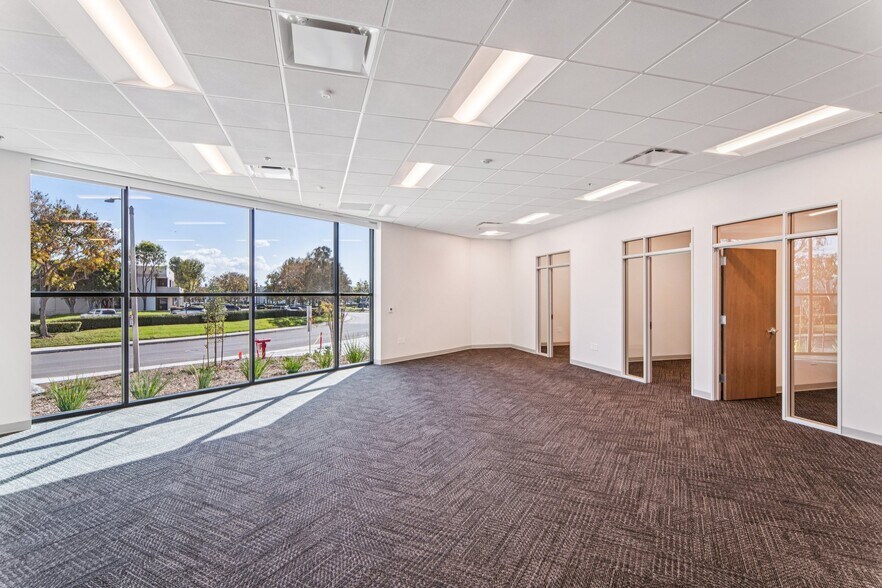 19 Hughes, Irvine, CA à louer - Photo intérieure - Image 2 de 9