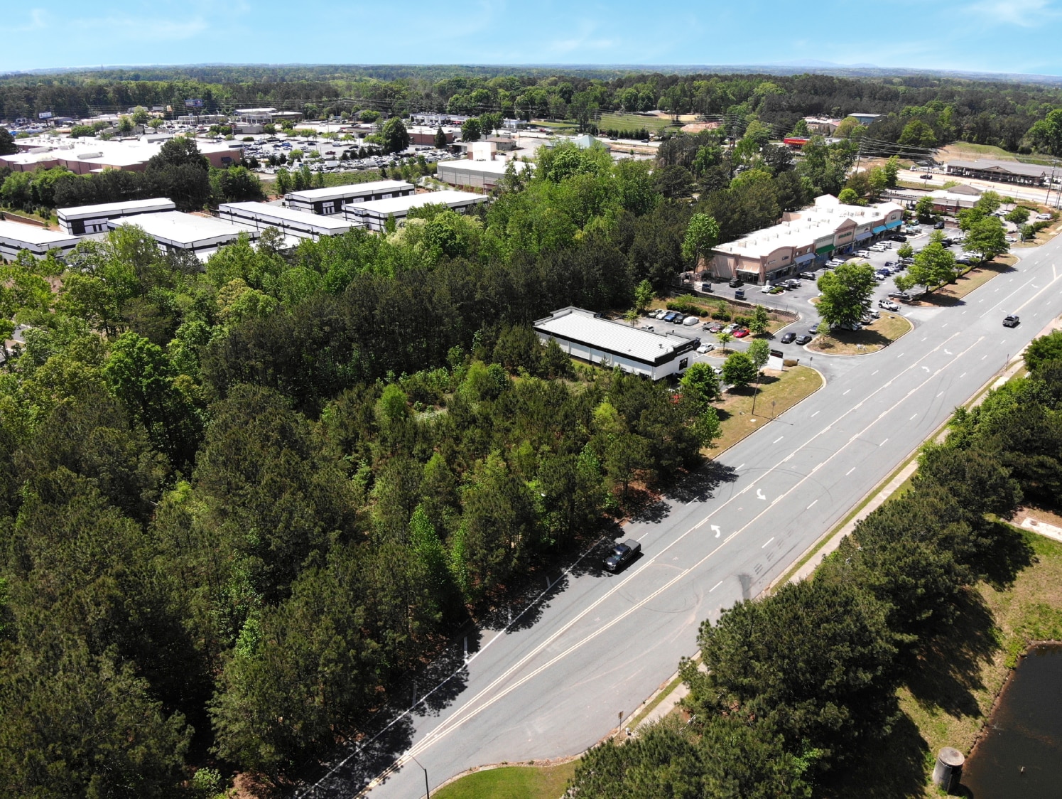 5640 Commerce Blvd, Alpharetta, GA for sale Primary Photo- Image 1 of 10