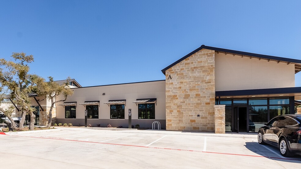 1513 E New Hope Dr, Cedar Park, TX for lease - Building Photo - Image 2 of 5