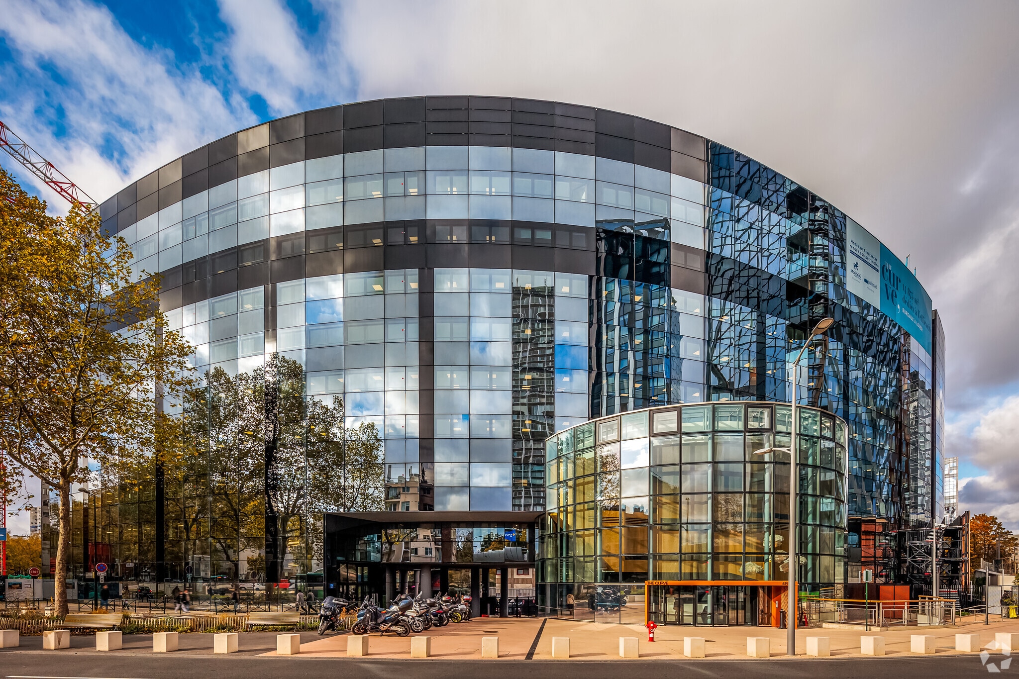 48-50 Avenue Du Général De Gaulle, Puteaux for lease Primary Photo- Image 1 of 4