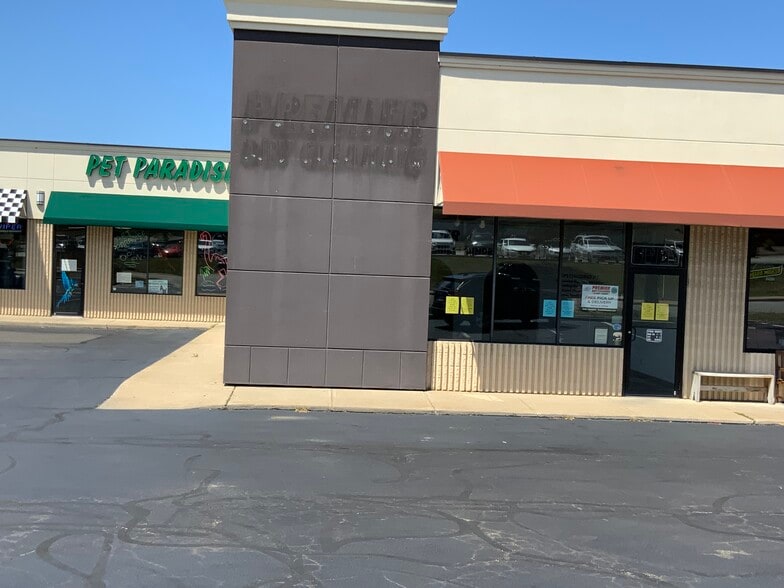 35535 Euclid Ave, Willoughby, OH for lease - Building Photo - Image 3 of 4