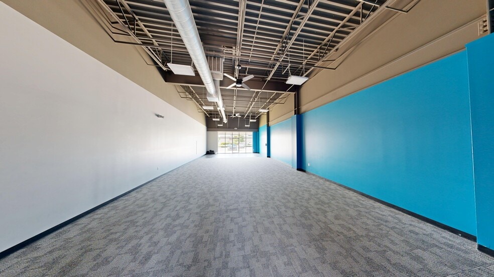 10150 Maysville Rd, Fort Wayne, IN for lease - Building Photo - Image 3 of 3