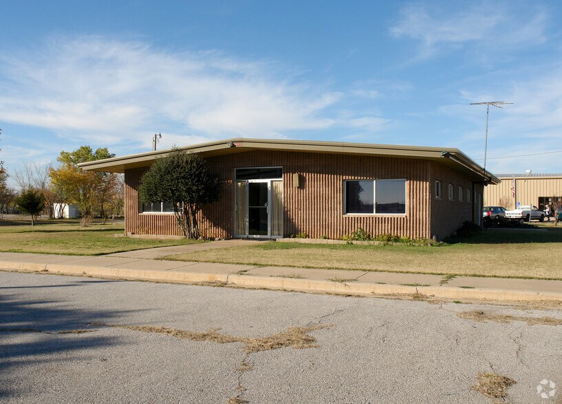 301 NE 20th St, Lawton, OK à vendre - Photo principale - Image 1 de 12