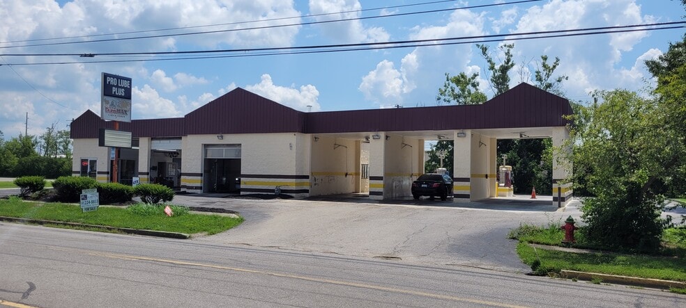 126 Shoppers Dr, Winchester, KY for sale - Building Photo - Image 2 of 8