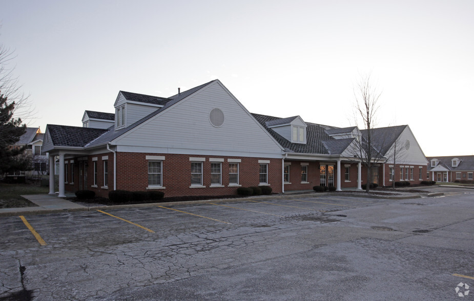 1803 W State St, Geneva, IL for lease - Building Photo - Image 3 of 5