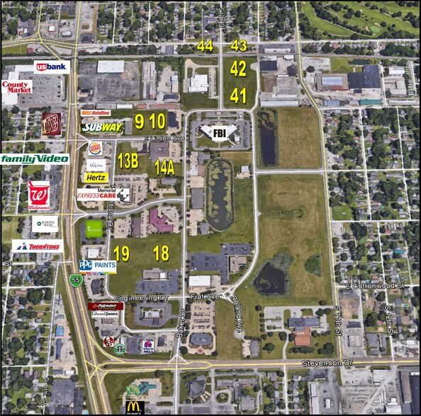 Tenth St, Springfield, IL à vendre - Photo du bâtiment - Image 2 de 6