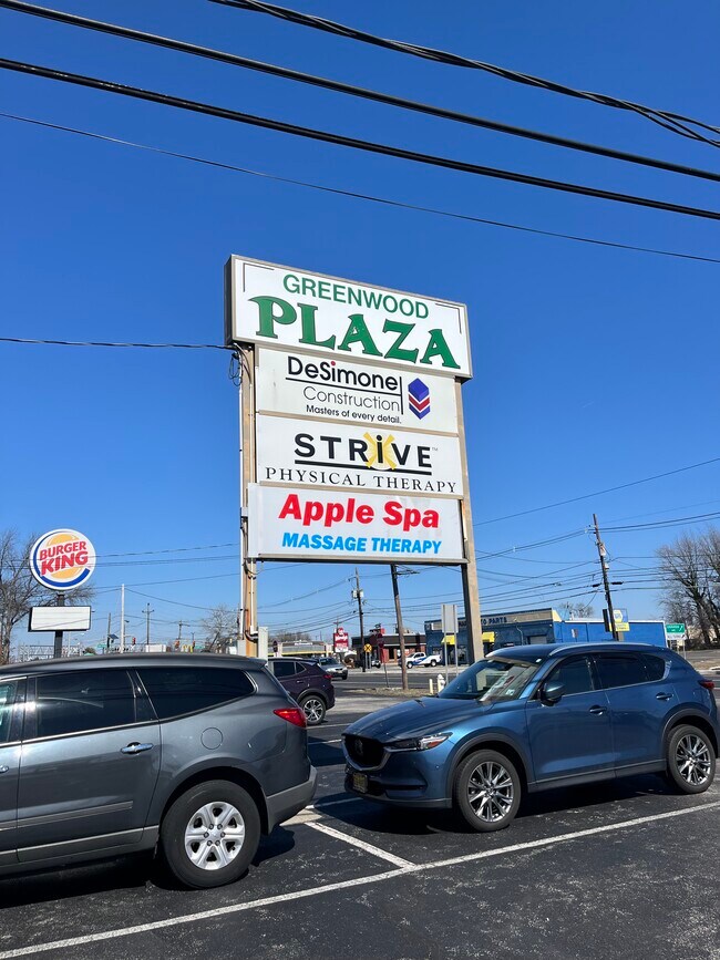 Plus de détails pour 711 Mantua Pike, West Deptford, NJ - Commerce de détail à louer