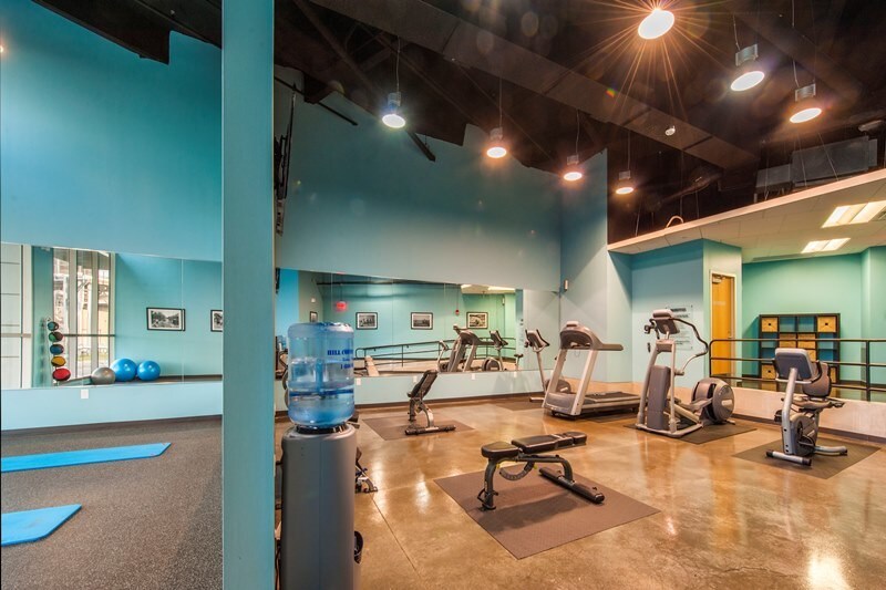 3300 N Interstate 35, Austin, TX for lease - Interior Photo - Image 2 of 43