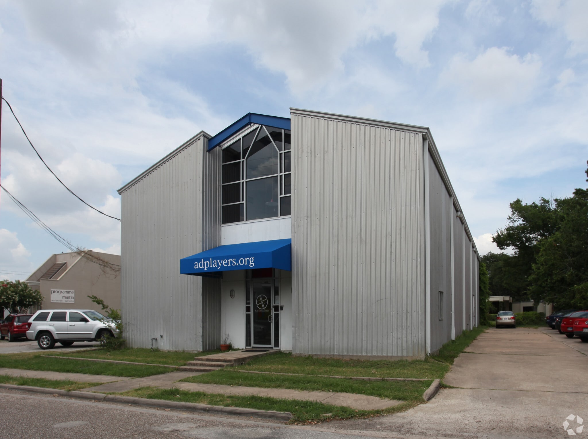 2613 Saint St, Houston, TX for lease Primary Photo- Image 1 of 14